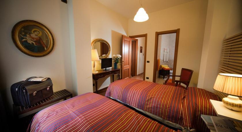 Bed and Breakfast Napoli Porta Di Mare Habitación foto