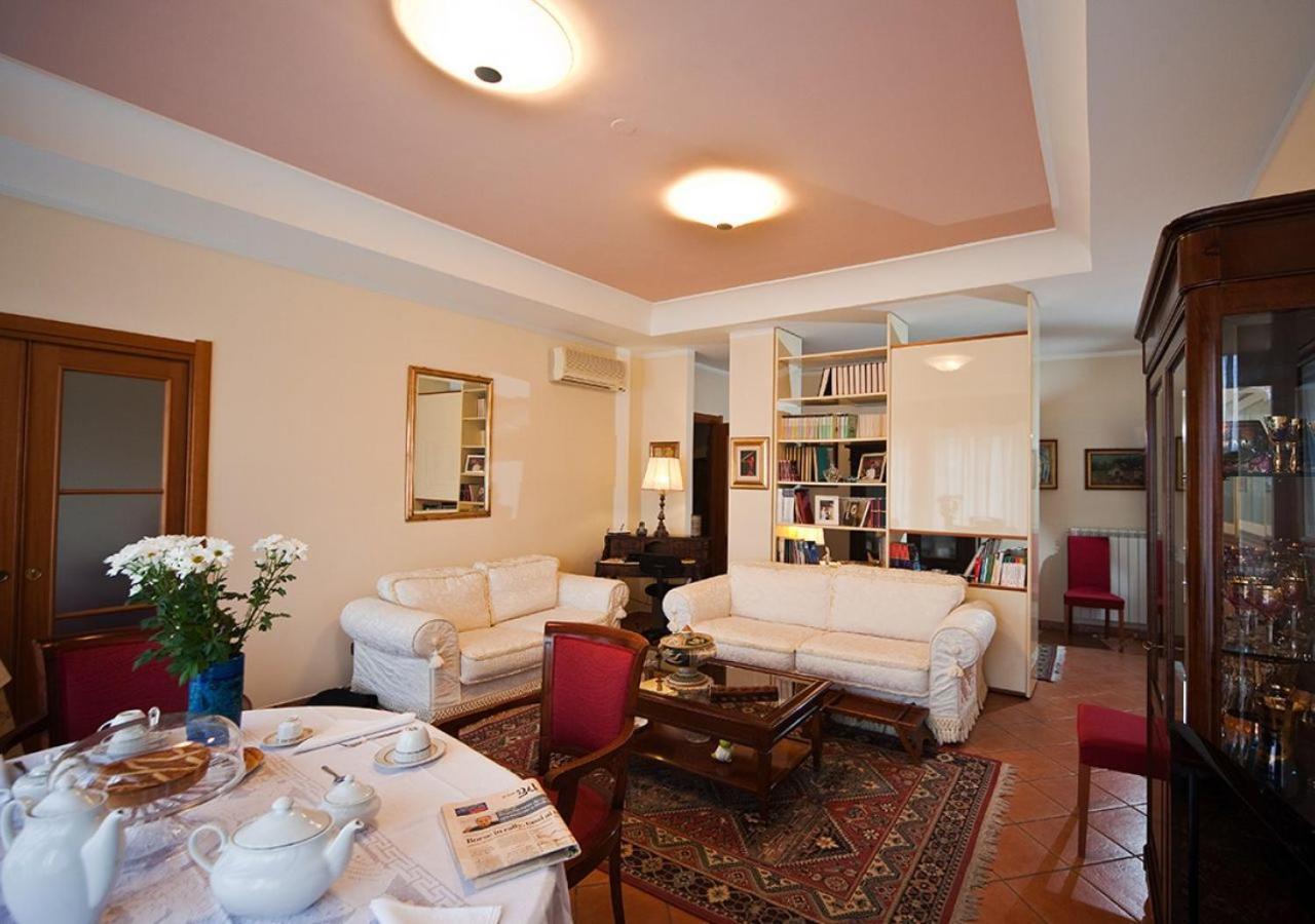 Bed and Breakfast Napoli Porta Di Mare Exterior foto
